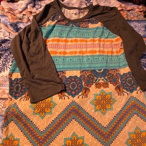 2XL LuLaRoe Randy Tee (EUC)